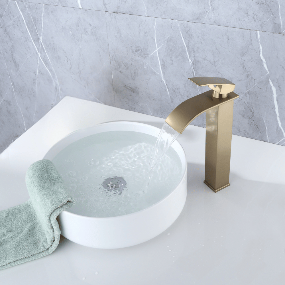 Mitigeur Lavabo Or Brossé Bec Haut Cascade – FONTEA ALTUS AURI GRIFERS