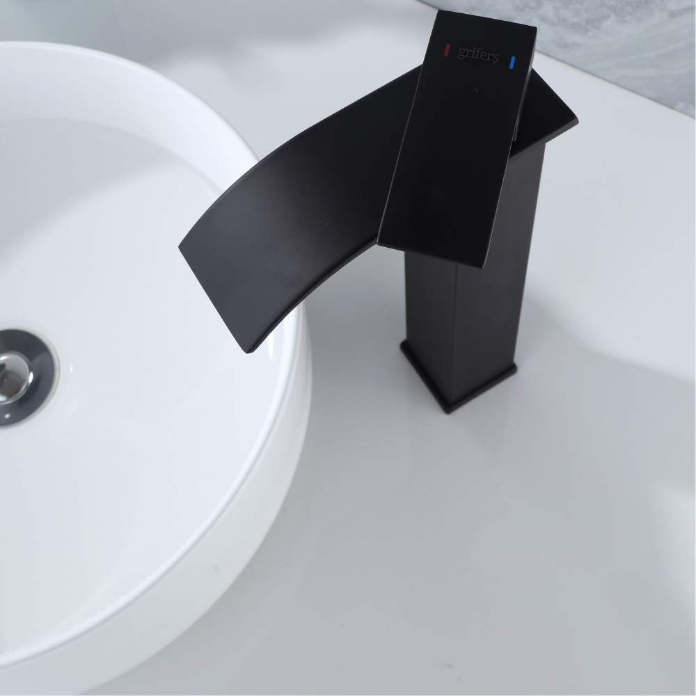 Mitigeur Lavabo Noir Bec Haut Cascade – FONTEA ALTUS COAL GRIFERS