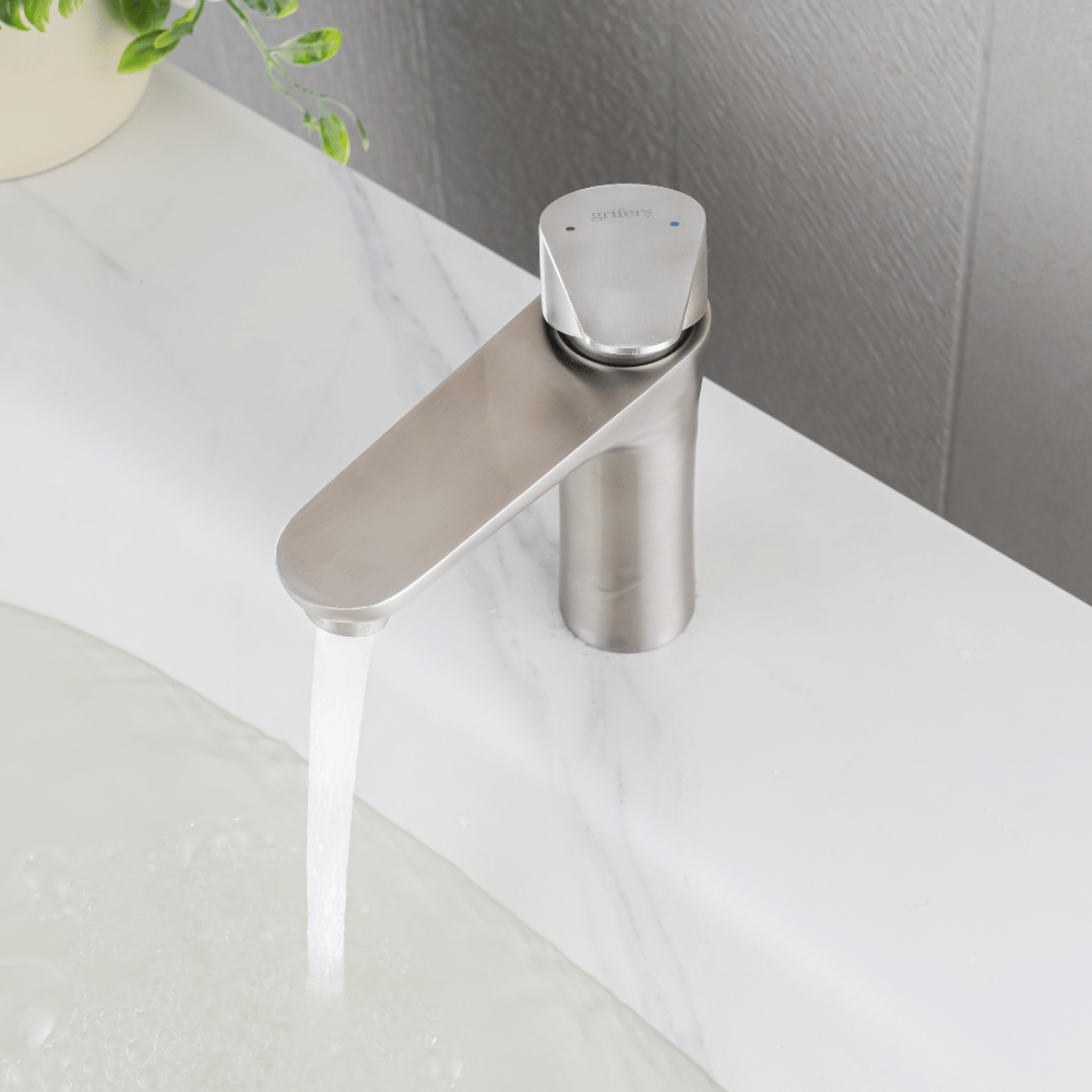 Mitigeur Lavabo Acier Brossé Bec Bas – NATUS BASIS HIBERA GRIFERS